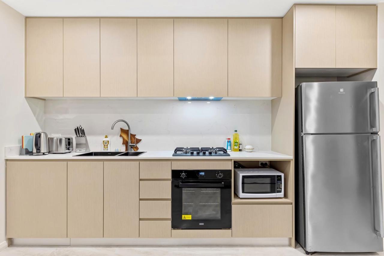 Urban Oasis In Heart Of Homebush Сидней Экстерьер фото