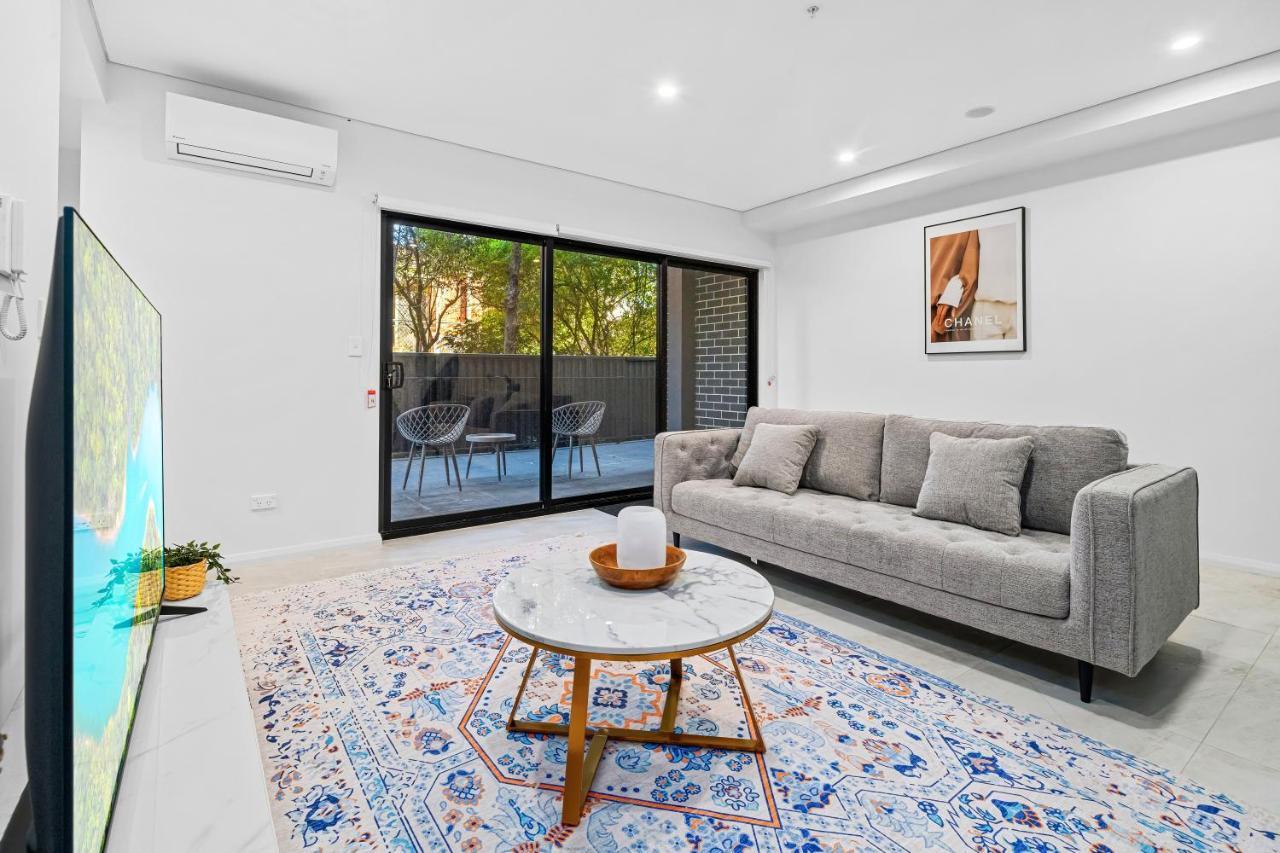 Urban Oasis In Heart Of Homebush Сидней Экстерьер фото