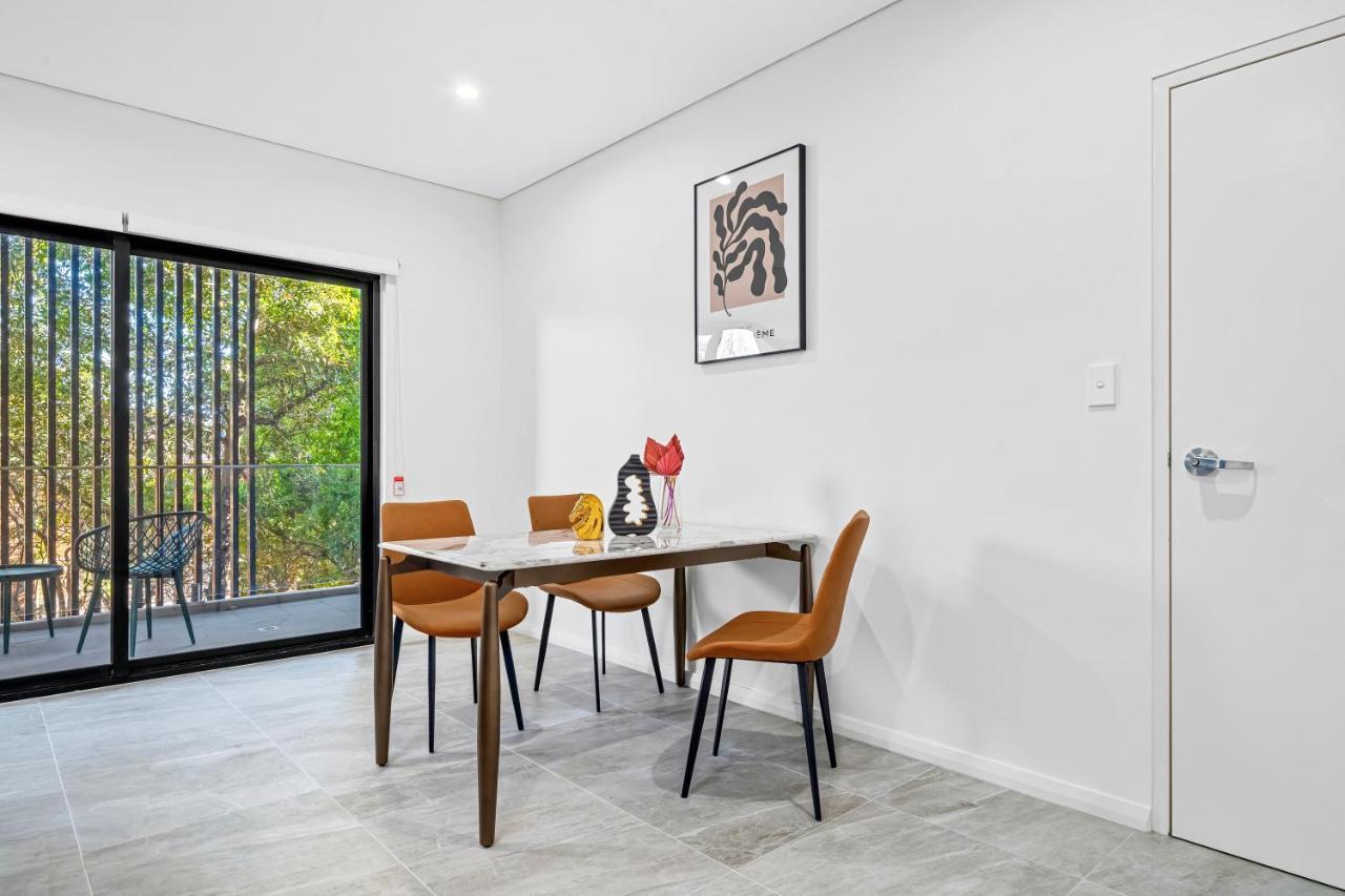 Urban Oasis In Heart Of Homebush Сидней Экстерьер фото